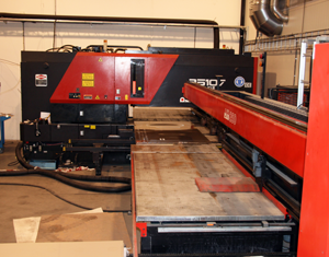  Laser / Press – Amanda Apelio CNC styrt 